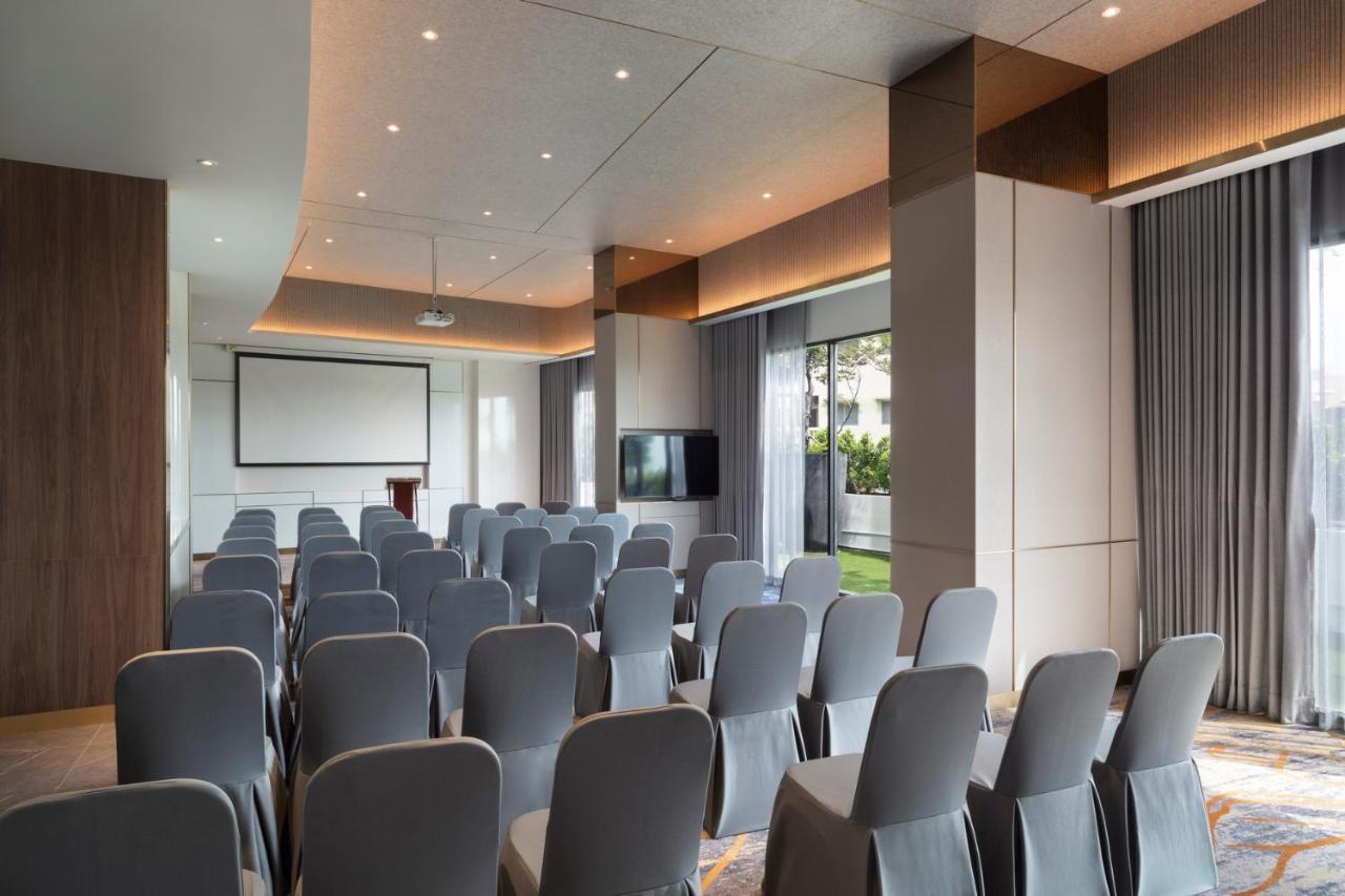 Oakwood Suites Tiwanon Bangkok نونتابوري المظهر الخارجي الصورة